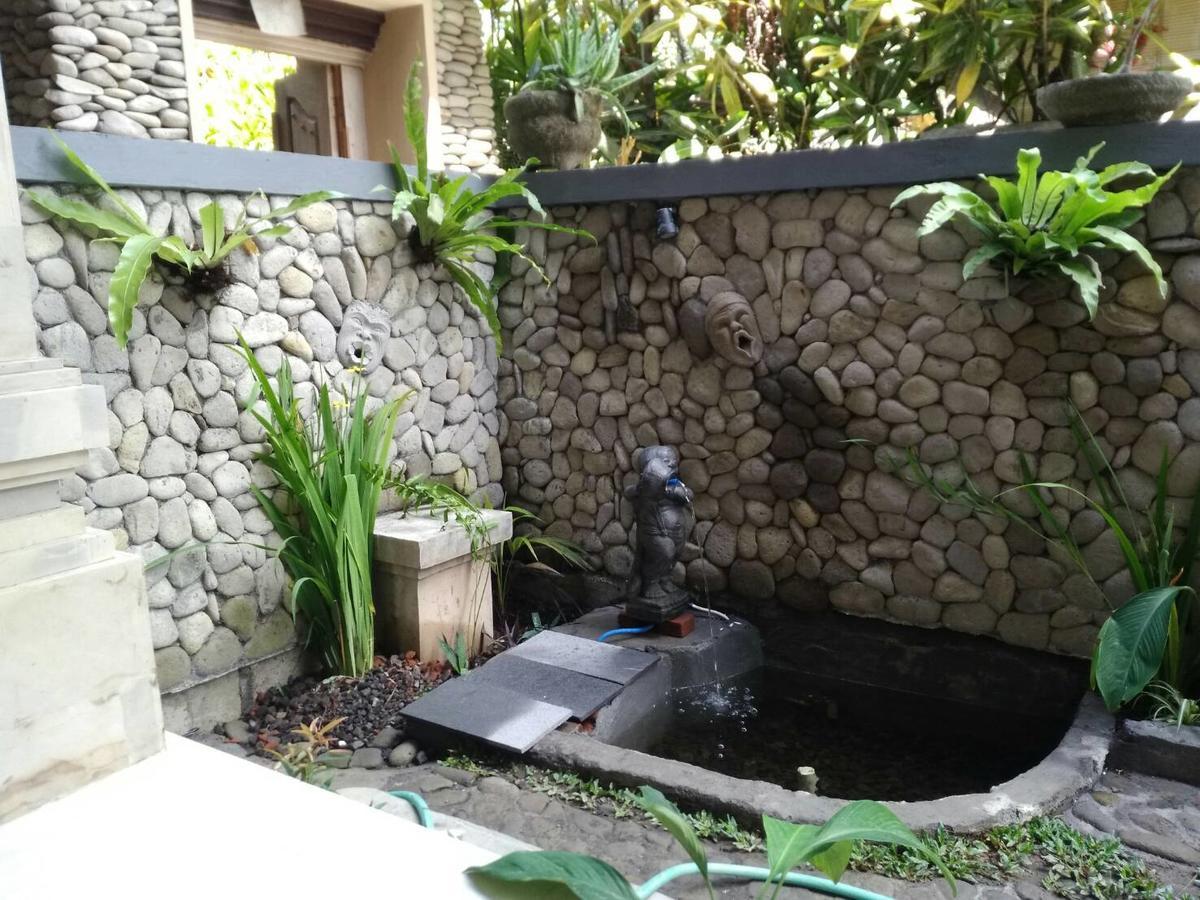 Qiul Guest House Ubud  Bagian luar foto