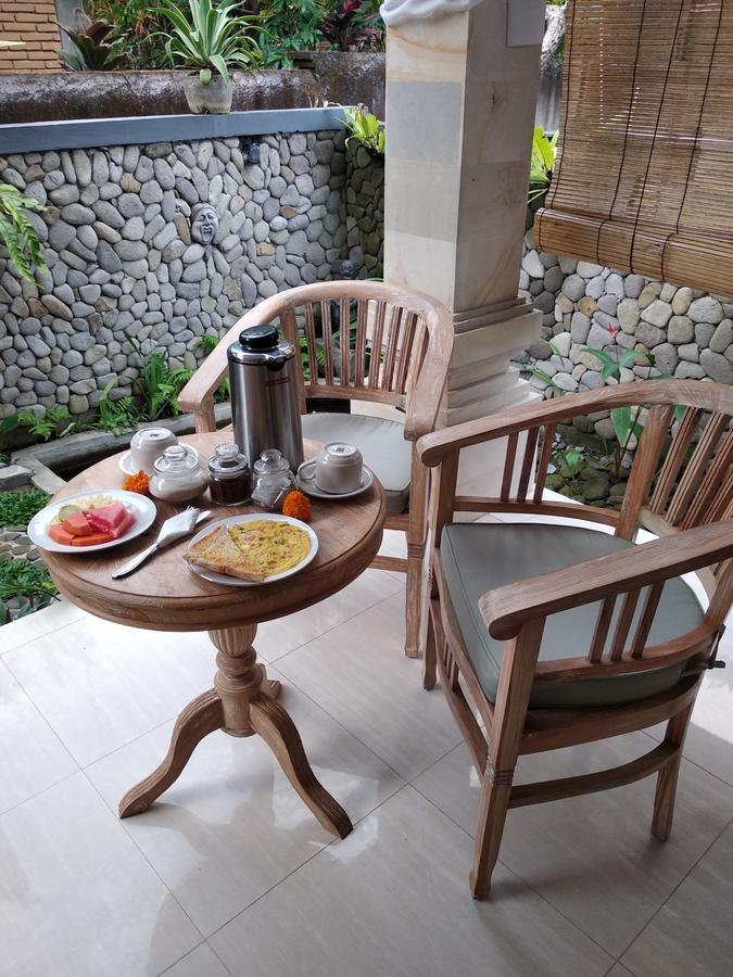 Qiul Guest House Ubud  Bagian luar foto
